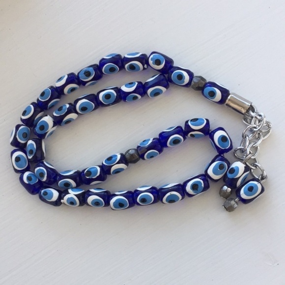 Authentic Hand Painted Dubai Evil Eyes Chant - Picture 1 of 4